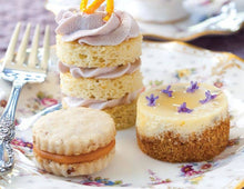 Load image into Gallery viewer, Lavender Honey, Maison Peltier 8oz glass jar