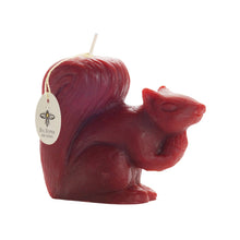 Load image into Gallery viewer, Beeswax Squirrel Candle