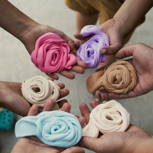 Kids' Crafts - Honey Bee Slime Making